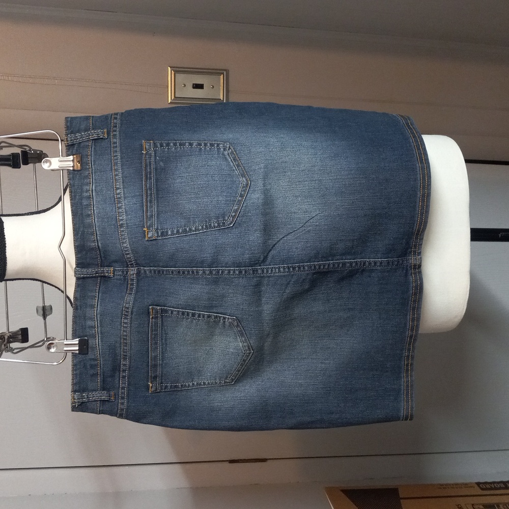 Jean skirt - Picture 3 of 6